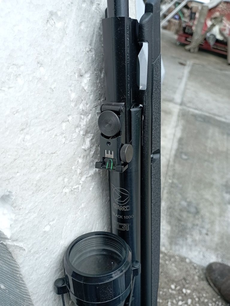 Carabina de ar comprimido cal. 4,5  com mira telescópica 3-9×40 W1PM