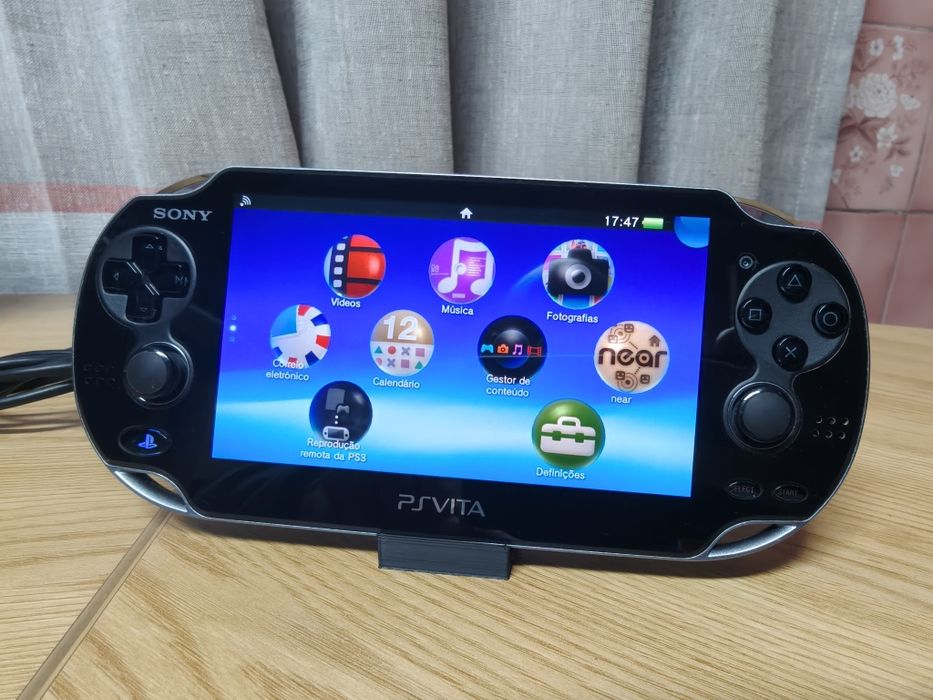 PlayStation PS Vita em caixa