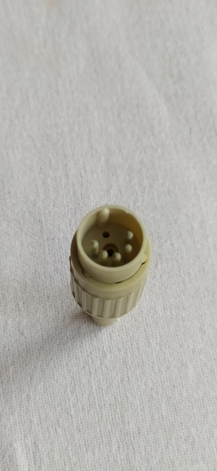 TESLA  wtyk 5 pin