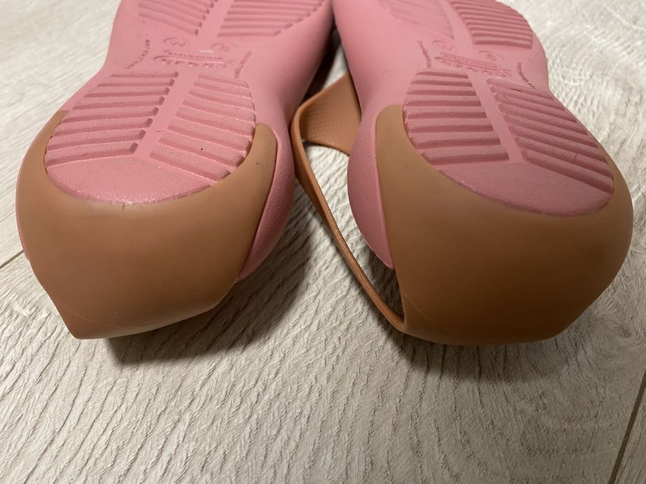 Crocs ssexi flip, размер W8, W7