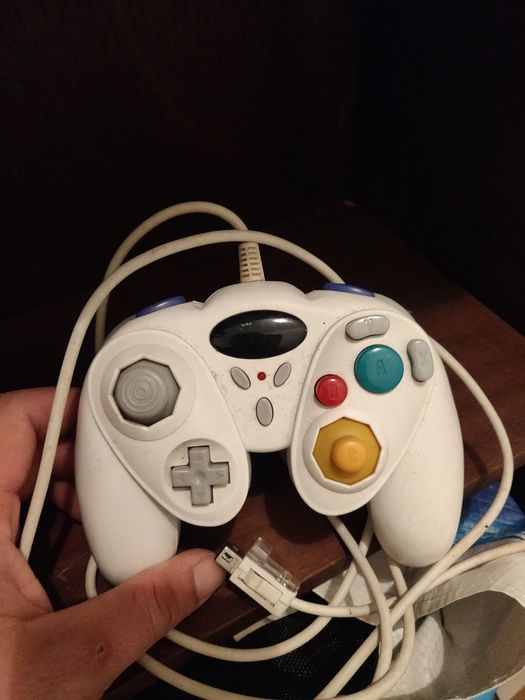 Consola Wii com chip e diversos jogos