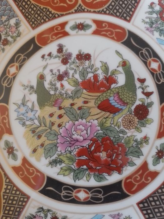 Prato em porcelana japonesa