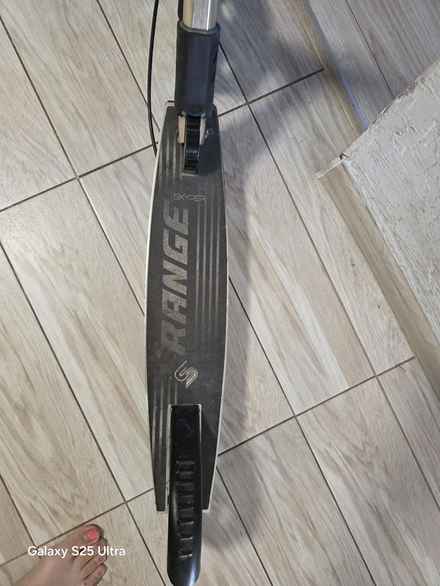 Продам самокат RANGE