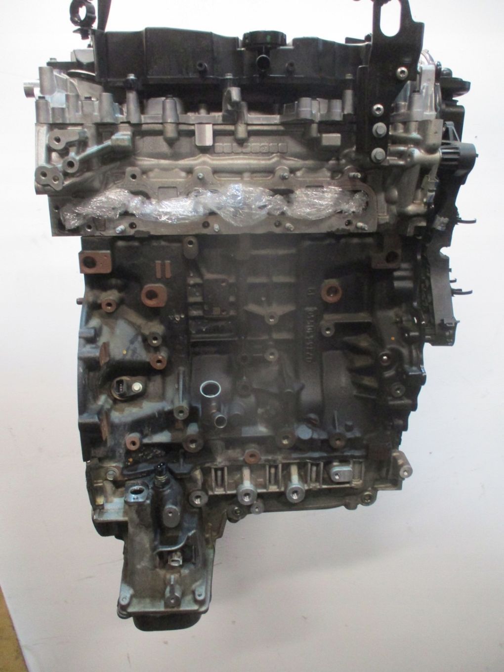 SILNIK MOTOR NISSAN NAVARA 2,3D 19R YS23E280