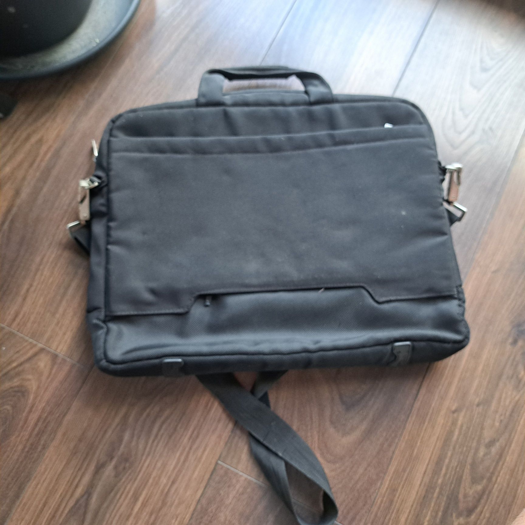 Markowa torba na laptopa solidna NOWA