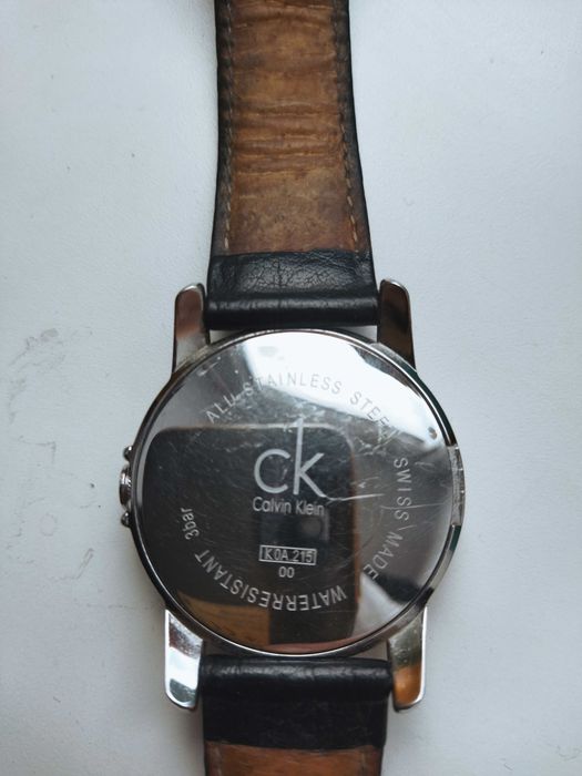 продам мужские часы calvin klein