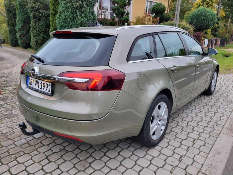 Opel Insignia lift 1.4 Turbo 140km 2016 rok kombi z Niemiec