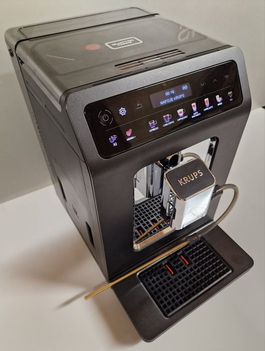 Ekspres do kawy Krups EA895 Evidence One , Ciśnieniowy , Automatyczny