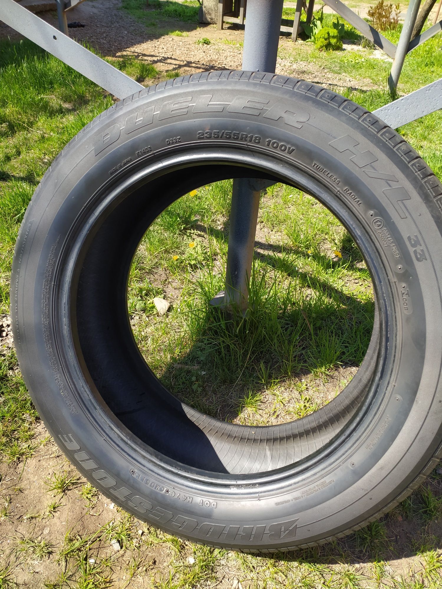 Шины Bridgestone 235/55R18