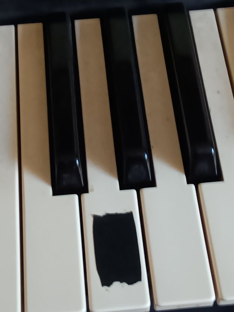 Keyboard yamaha psr 520