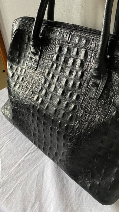 Bolsa em pele italiana