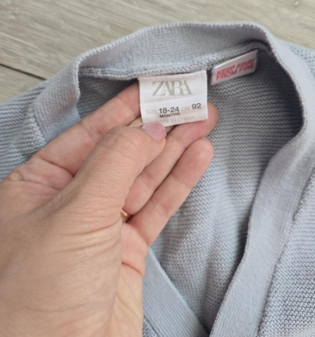 Кофта кардиган  Zara 92р