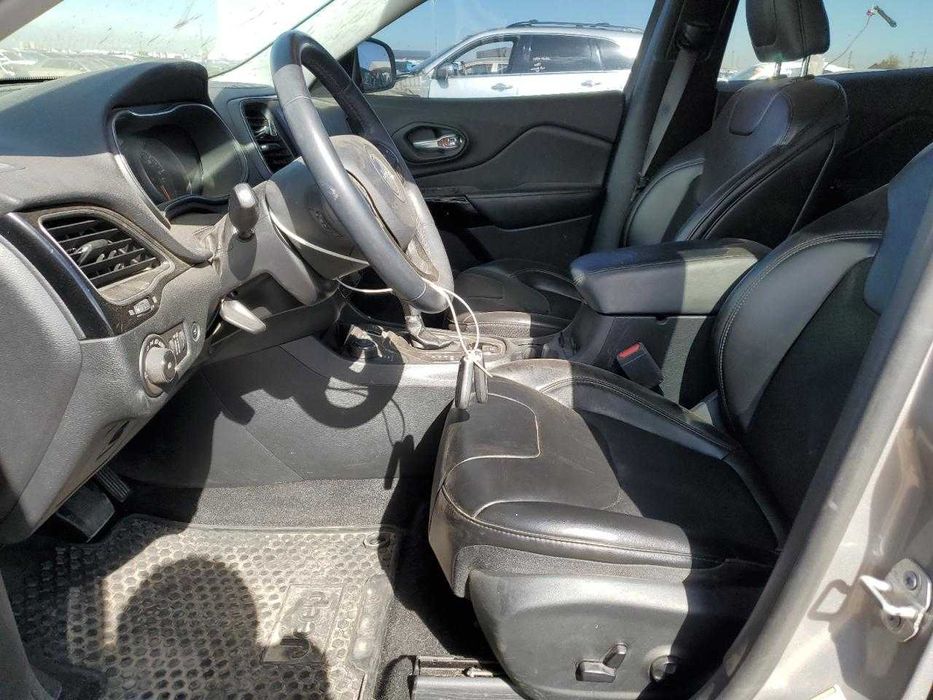 Jeep Cherokee Latitude Plus 2019