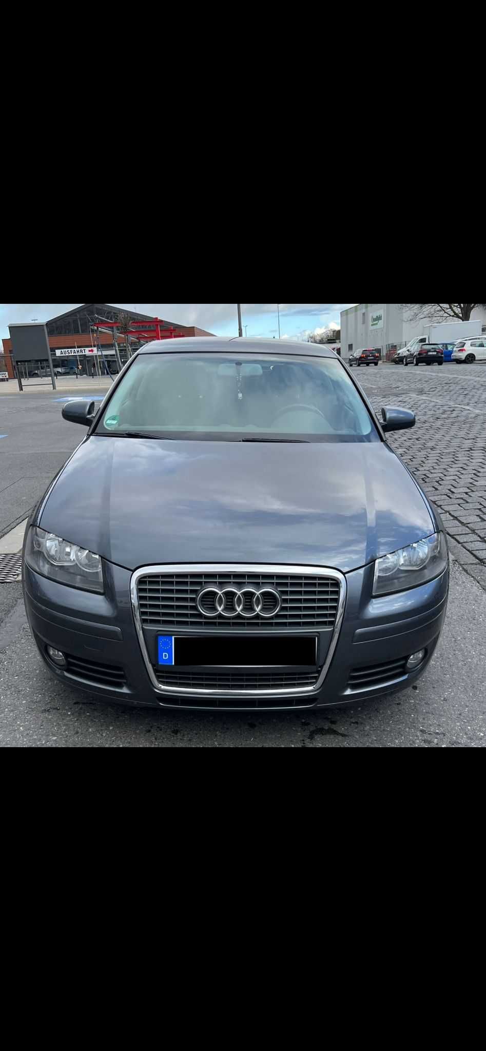 AUDI A3  1,6 Benzyna