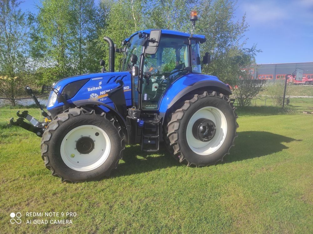 Oryginalne mocowania od Tura New Holland T5 (STOLL)