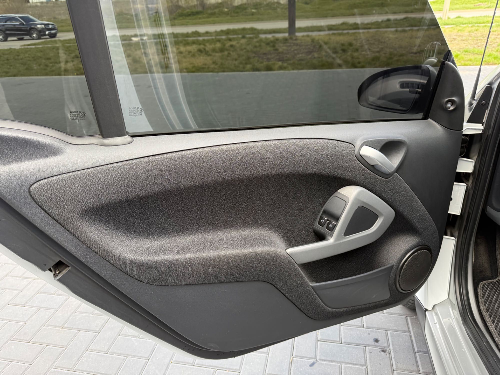 Продам Smart Fortwo 451