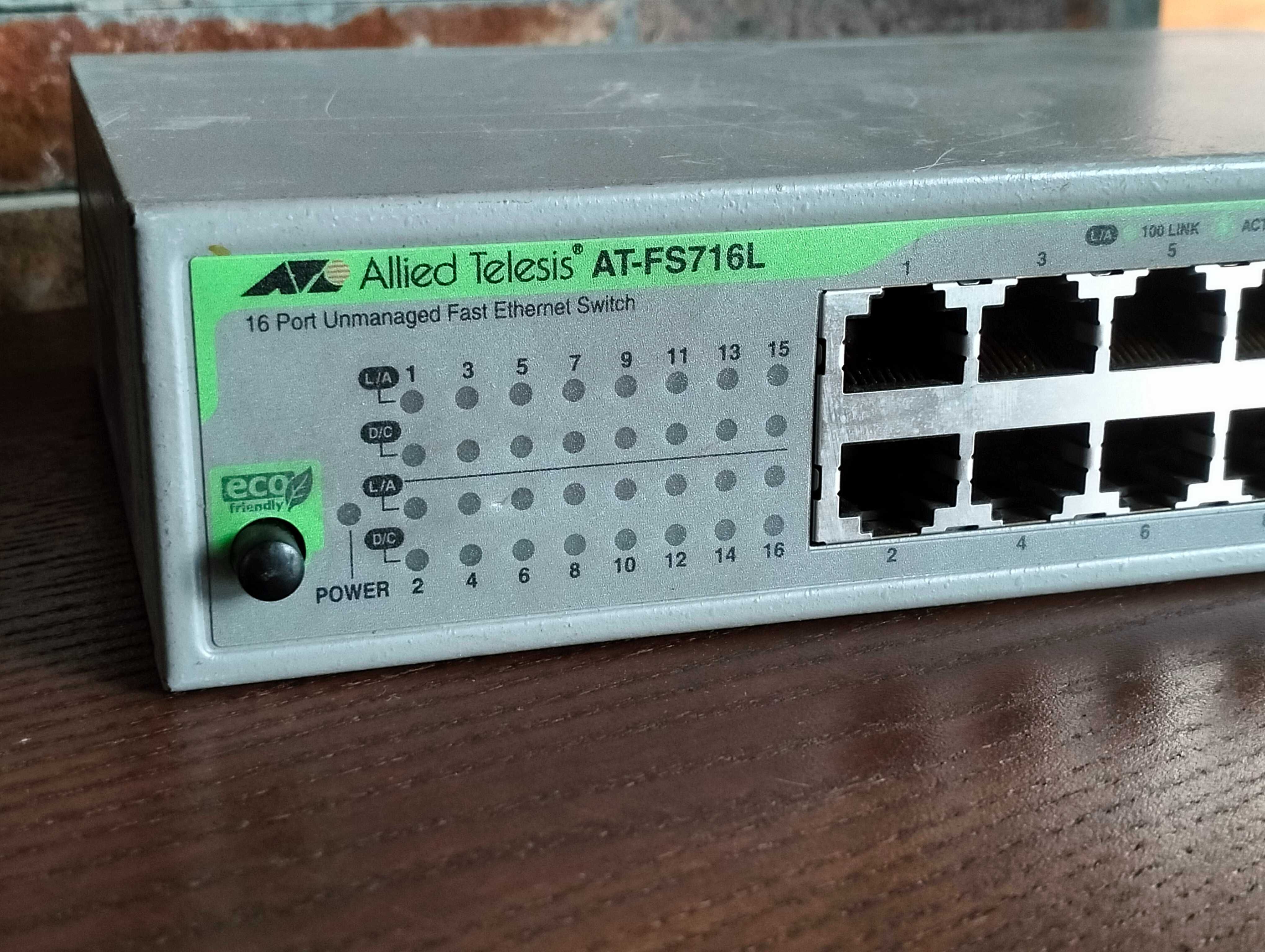Switch Allied Telesis AT-FS716L-50 Nie zarządzany