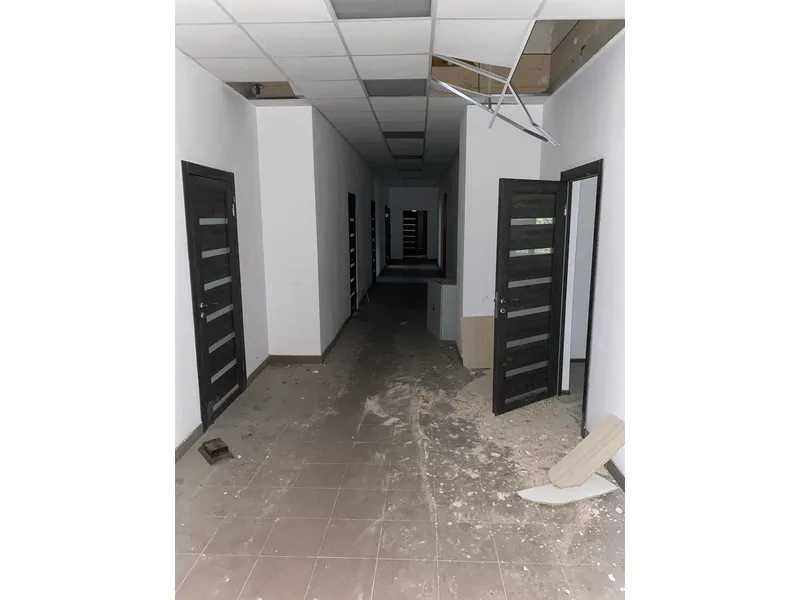 Нежитлові приміщення, 338,1 кв. м, бульв. Шевченка Тараса, 4