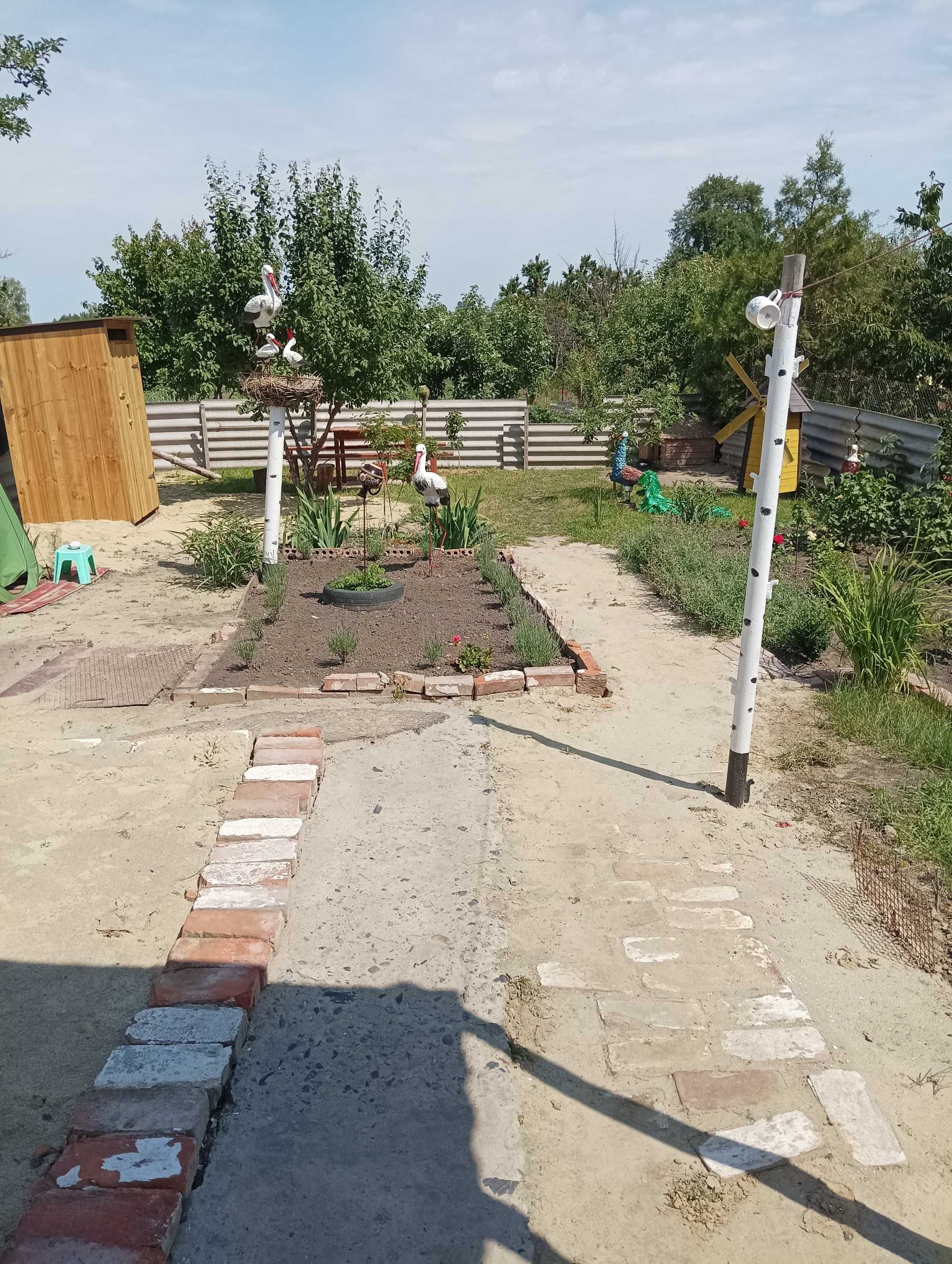 Продам будинок в центрі міста