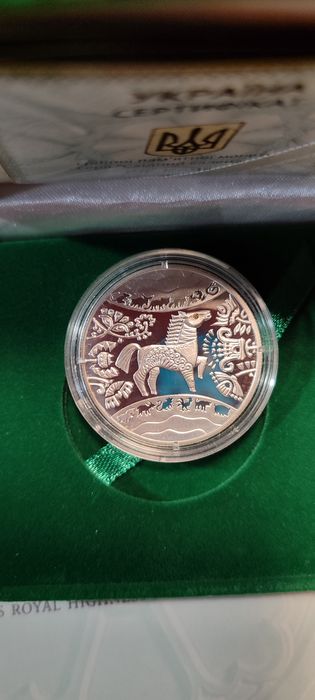 Рік Коня монета срібло східний календар