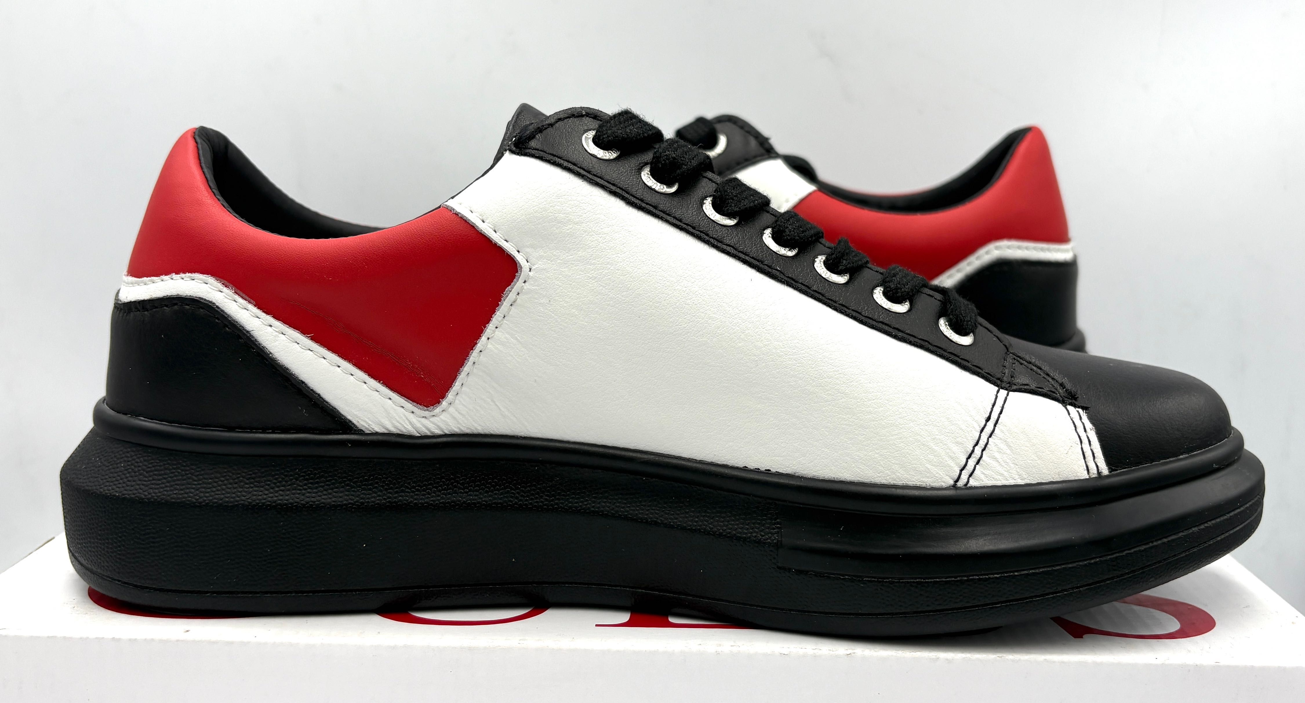 ‼️Nowe oryginalne sneakersy GUESS Opera czarne 41 AZ 125 ekoskóra