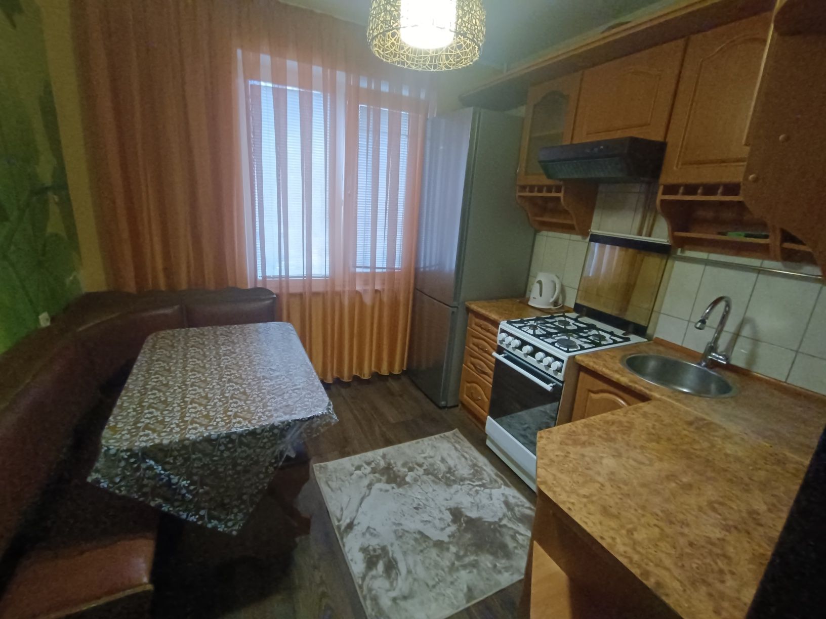 Сдам однокомнатную квартиру в Корабельном районе (р-н 1 школы)
