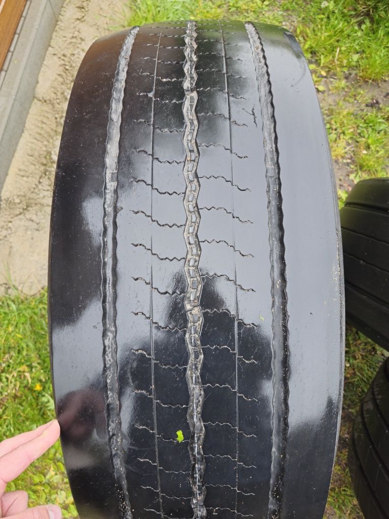 Opona Bridgestone Duravis R-Steer 002 385/65 R22.5 RS2