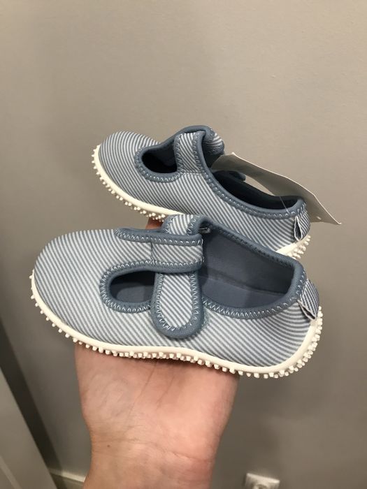 Buty kąpielowe dla dziecka