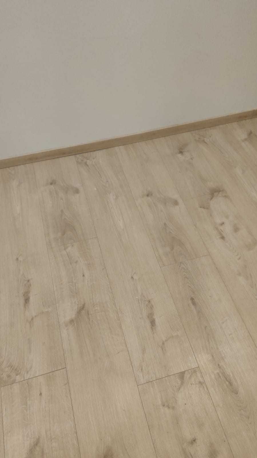 Listwa przypodłogowa MDF 2400X58X18 5554 Jasna Klasyczna Kronospan
