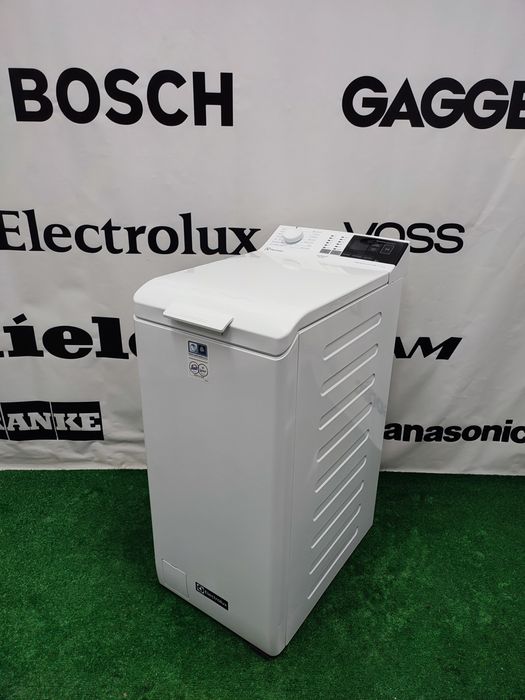 Пральна машина з вертикальним завантаженням ELECTROLUX 7кгА+++ 2025рік