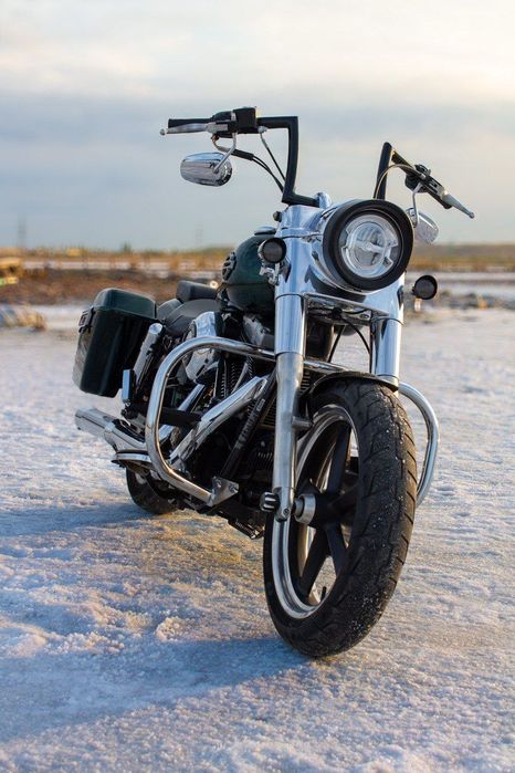 Harley Davidson FLD Dyna Switchback