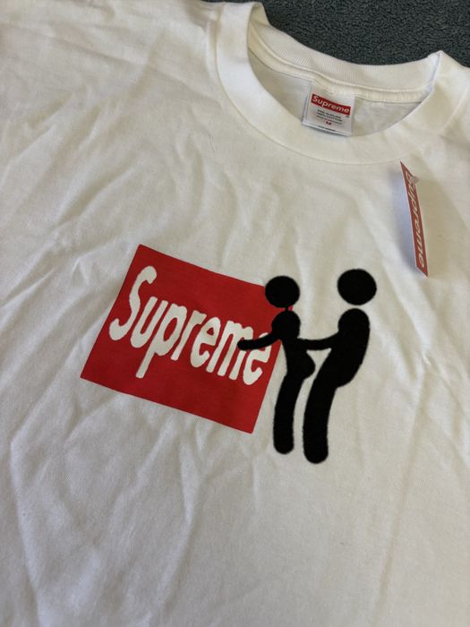 Мужская футболка supreme stick tee размер м | оригинал | новая