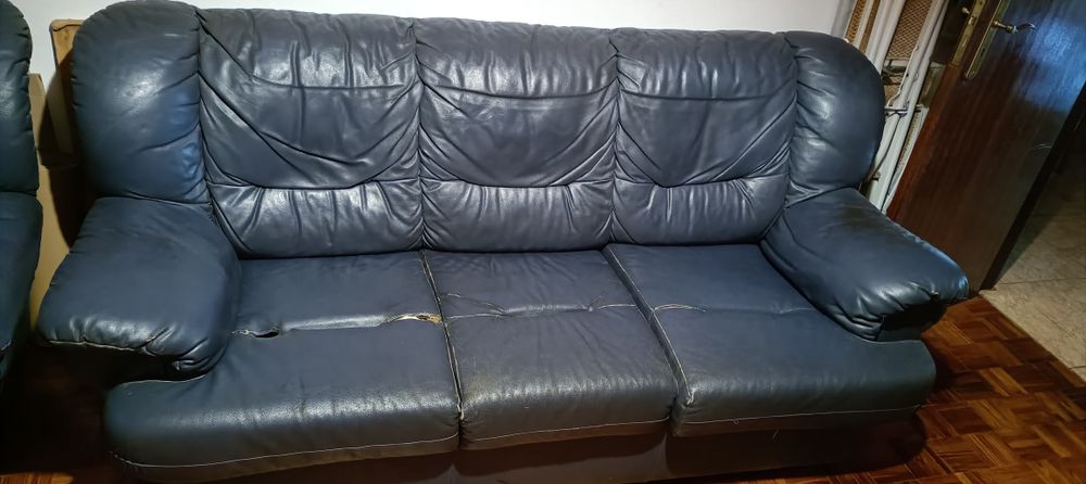 Vendo dois sofás usados em Napa