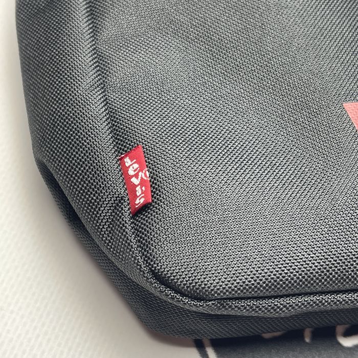 ОРИГІНАЛ Сумка Levis Месенджер