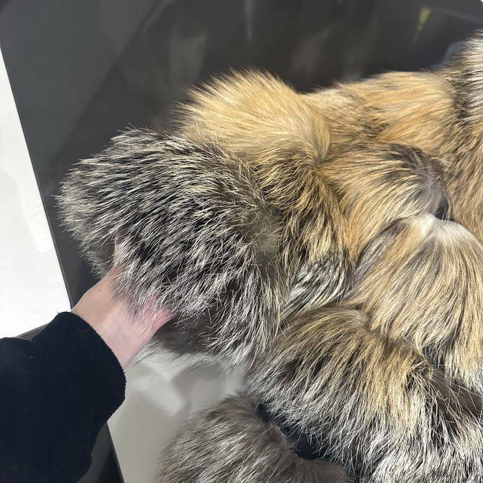 Шуба натуральна лисиця шуба из лисы полушубок