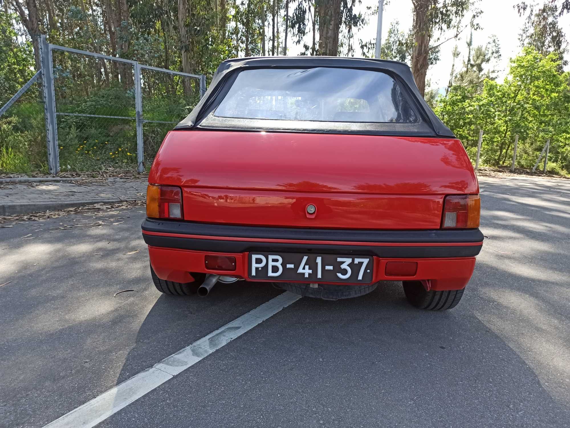 Peugeot 205 CTI CABRIO