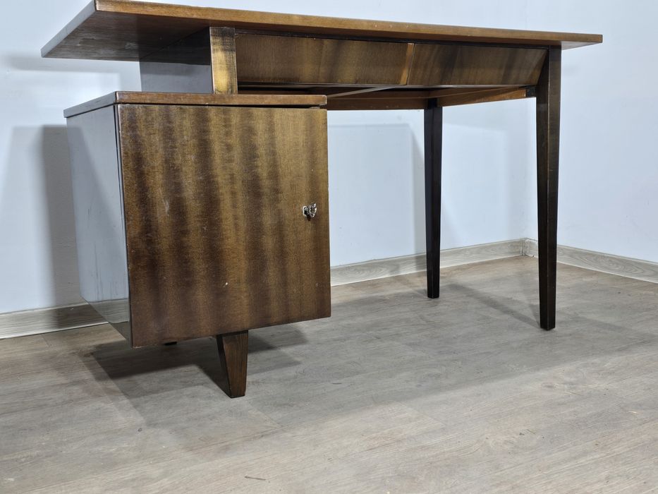 Biurko prl prj M.Puchła