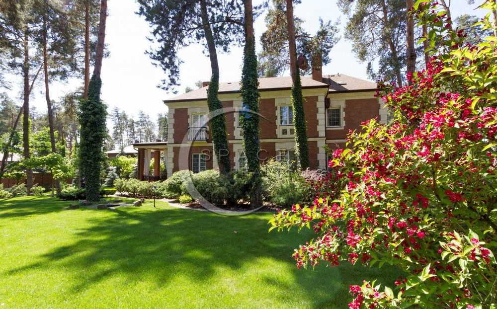 Оренда будинку 400м2 в англійському стилі з укриттям с.Романків