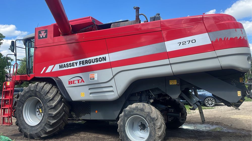 Massey ferguson  7270 fendt laverda class john deere