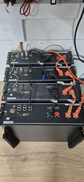 4 baterias pylontech US3000C