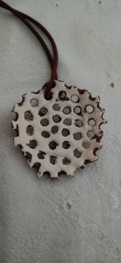 Colar em grés Su Jewerlry, novo