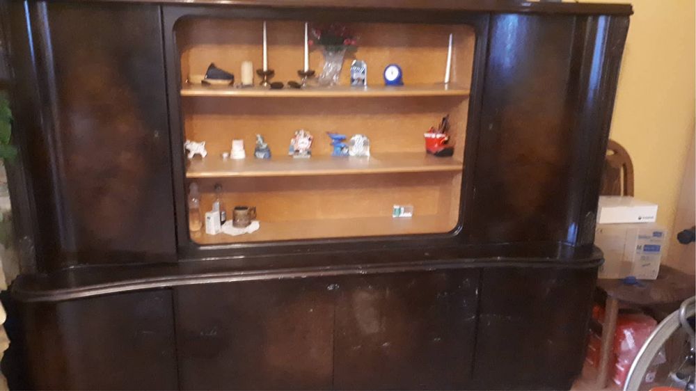 Stary kredens- antyk