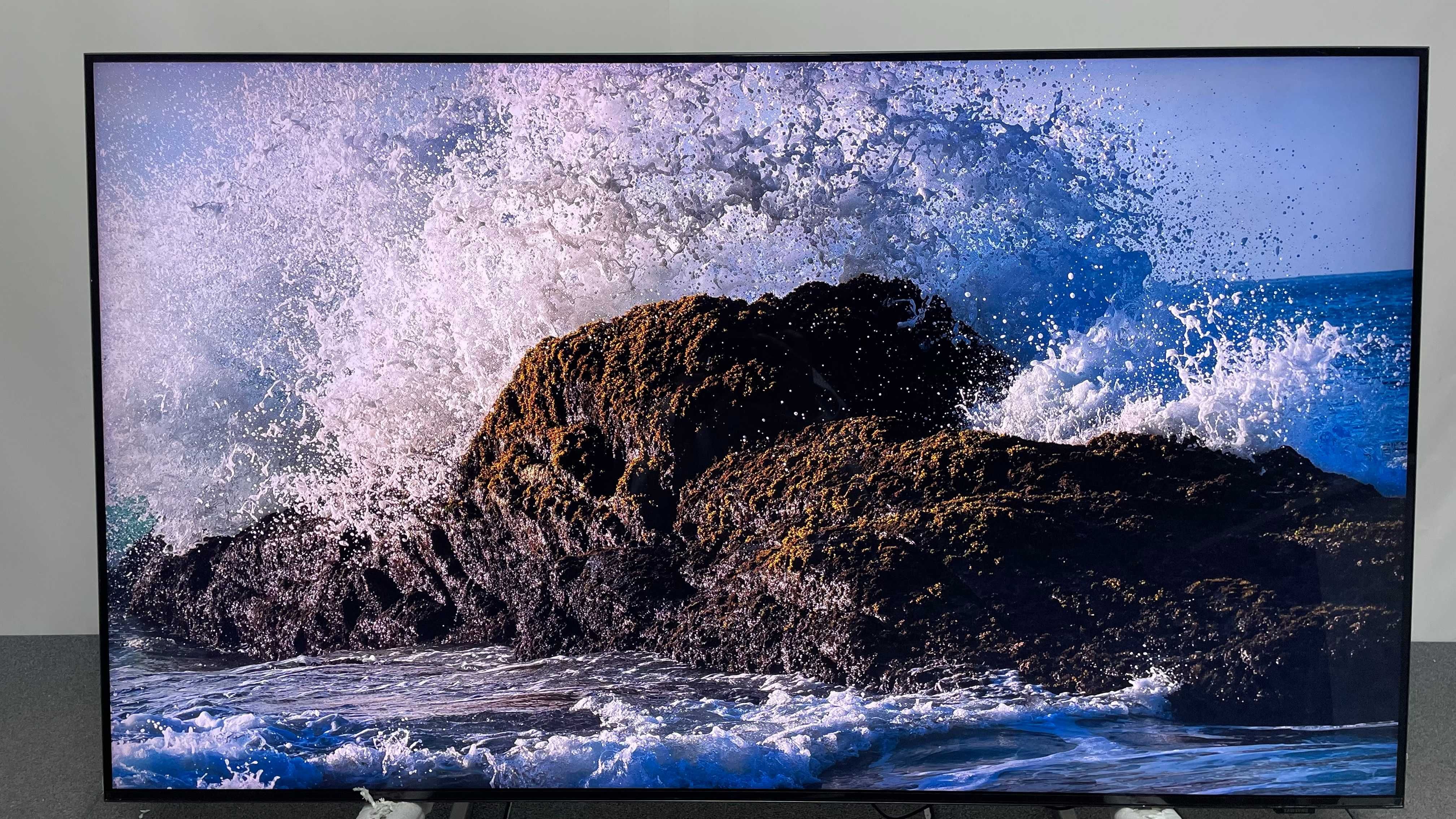 Знижка! Телевізор 55" Samsung QE55Q700T (8K QLED Bluetooth Smart TV)