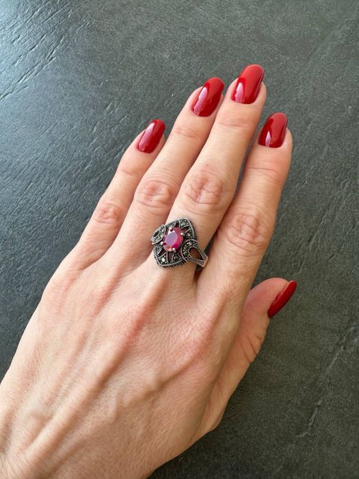 Кольцо с рубином и марказитами, перстень 925, серебро 925,