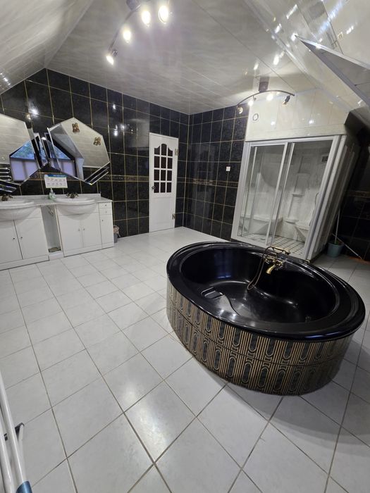 Andrzejki, Sylwester, ferie , weekendy,Wielkanoc, wakacje.