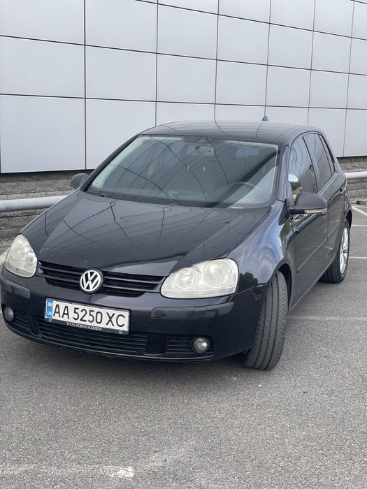 Продам volswagen golf 5