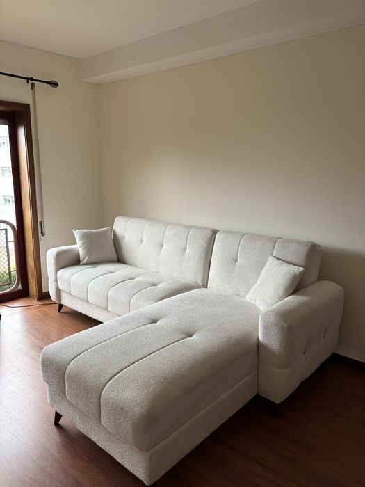 Sofá com chaise longue modular