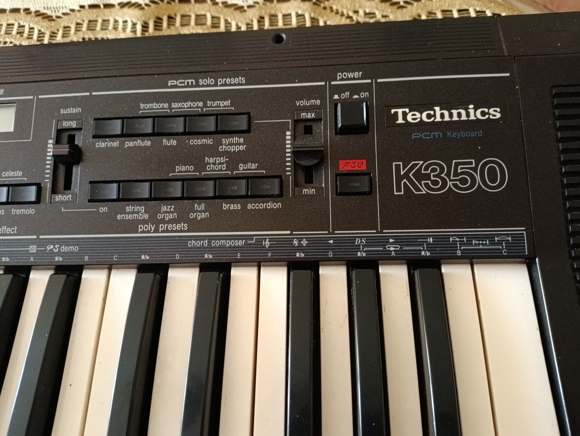 Keyboard Technics K350