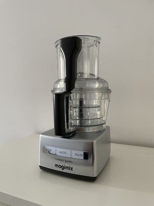 Magimix 3200XL (valor novo: aprox. 350€)