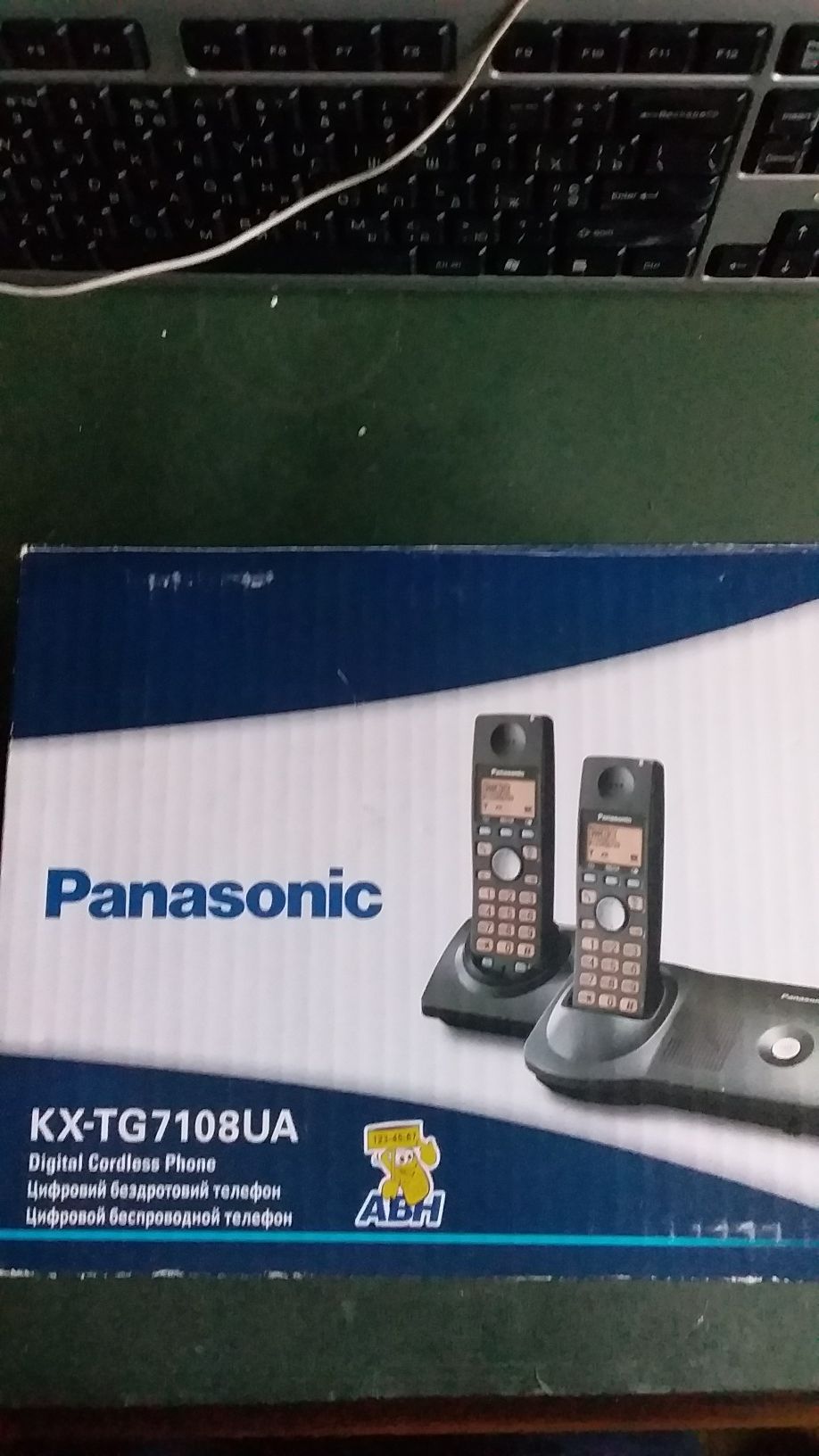 Цифровий беспроводнийтелефон Панасонік КХ107